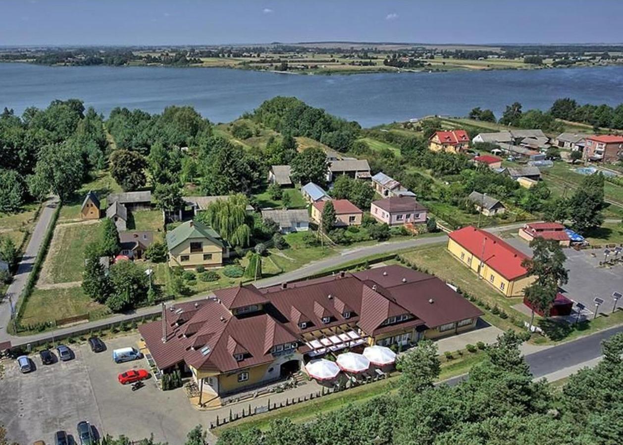 Hotel Marina Nielisz Buitenkant foto